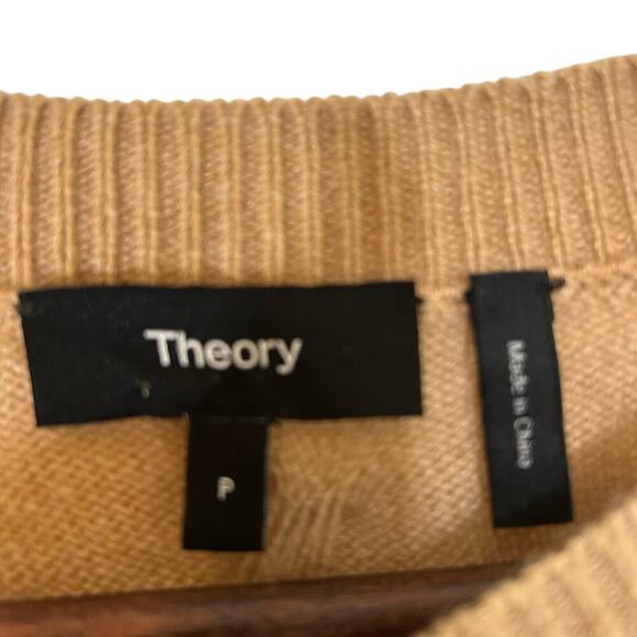 Theory 100% Cashmere Tucked Sweater Camel Size P Quiet Luxury Preppy Old Money - Picture 3 of 8